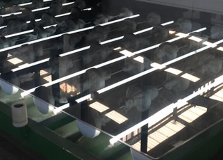 6 mm-es fekete akrillemez